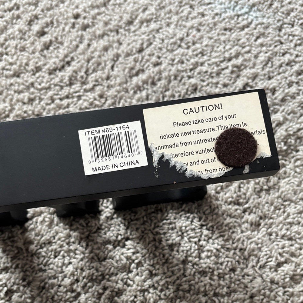 ‘LIVE' Shelf Sign - black - Picture 4 of 10